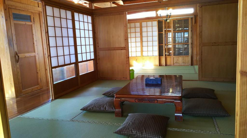 Kin Shibiranka Villa Onna Bagian luar foto